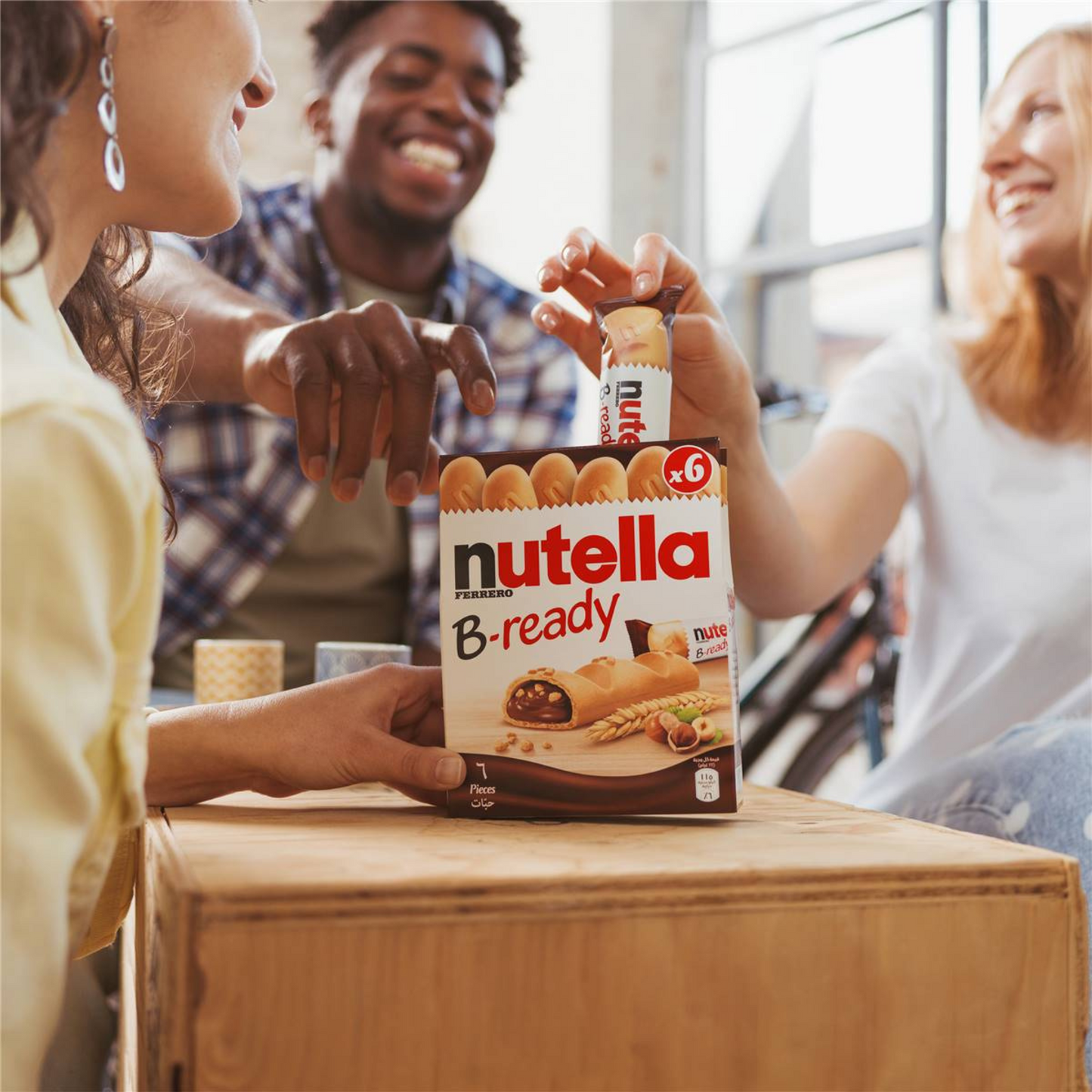 Nutella B-ready Biscuit is a crunchy wafer biscuit filled with delicious Nutella. Love Nutella? Here it is in a bar! The perfect way to bring a smile to your snack break. No artificial colour or preservatives. Halal & Vegetarian suitable. Best imported foreign real snack chocolate cocoa price in Dhaka Bangladesh.