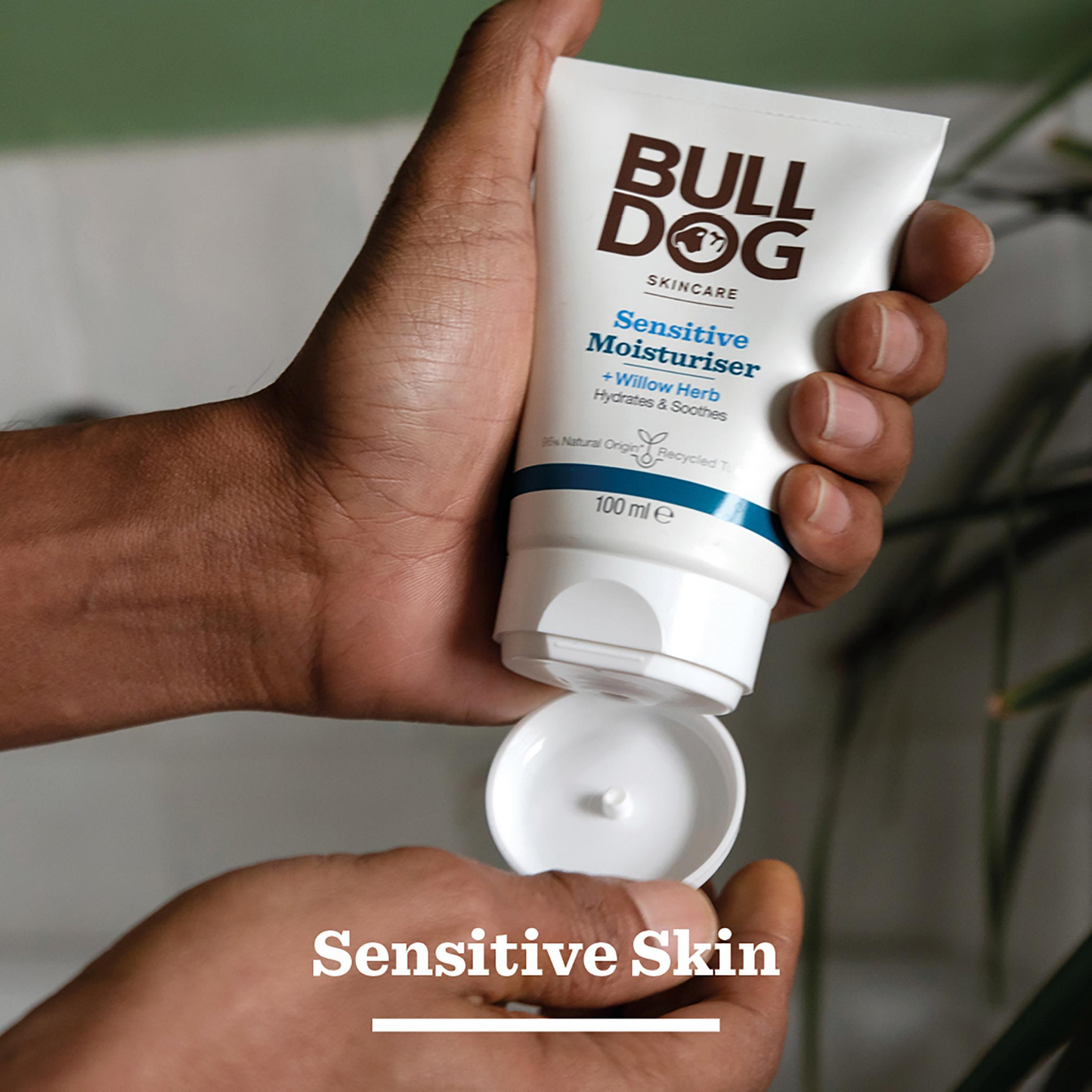 Bulldog Skincare Sensitive Moisturiser Willow Herb Hydrates Soothes Natural Origin Bright comfort Daily dry clean Sensitive smooth Best import UK low price bd